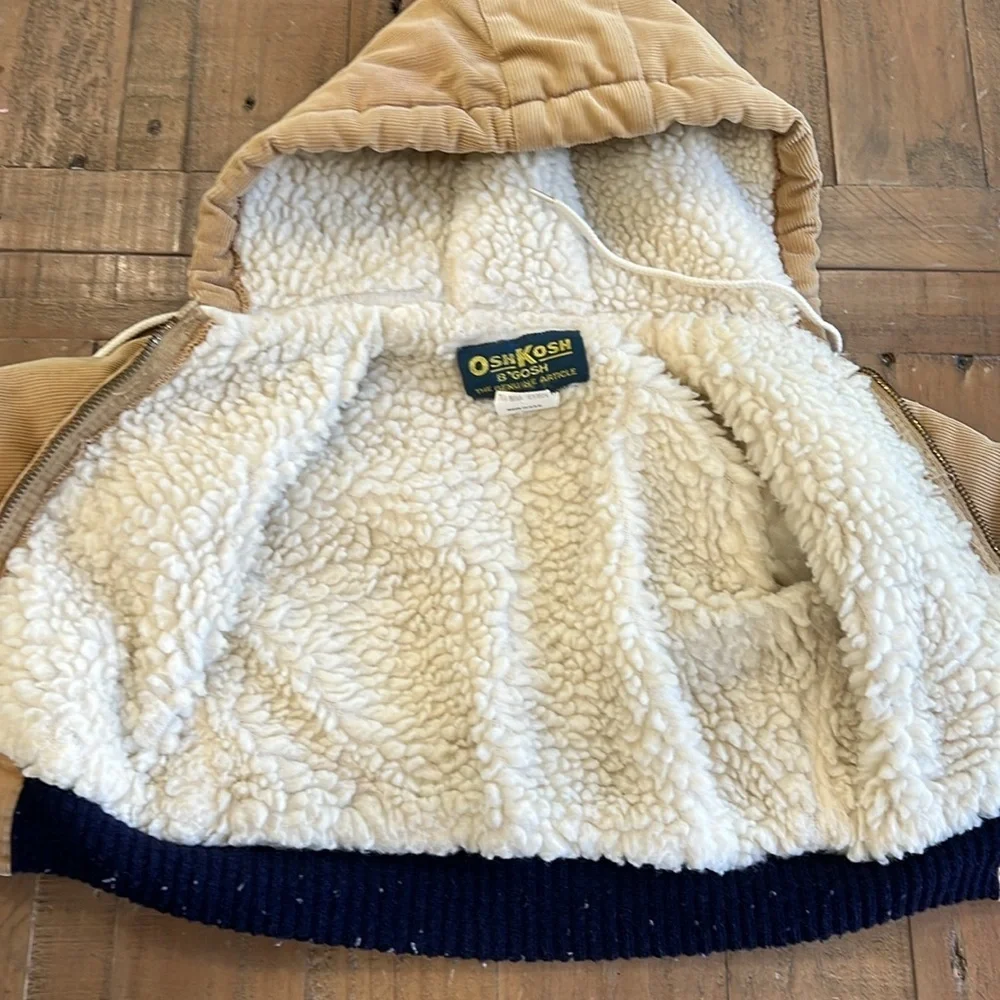 Oshkosh vintage Sherpa lined corduroy jacket